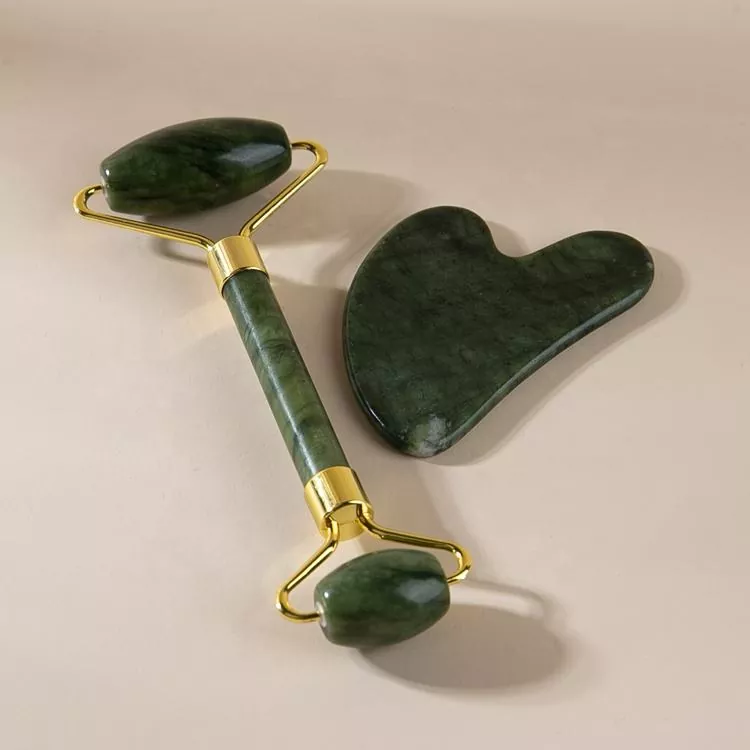 Xüsusi Jade Roller və Gua Sha dəsti